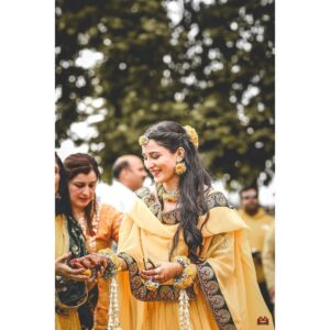 Sheen Dass Instagram - Sheen & Rohan.
"In all the world, there is no heart for me like yours. In all the world, there is no love for you like mine."

.

Wedding planner: @zool_production 
.
.

#kashmir #kashmirdairies #wedding #weddingphotography #weddinginspiration #weddingday #loveislove #loveyourself #loveyou #lovewins #shaadi #shaadimeinzarooraana #shikarakashmir #kashmirlife #couplegoals #couple #marriedlife #marriedatfirstsight #first-love #friendship #friendsforever