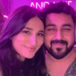 Sheen Dass Instagram - Memers family ! wrap up party ! @applausesocial @simmsahni @arjun_deswal @malhotranipun @sidkhaitan . . . #celebration #wrapupparty #friends