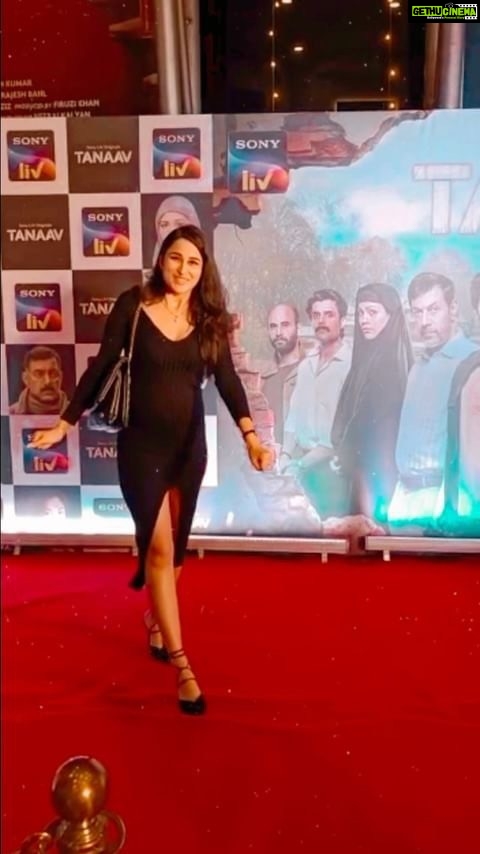 Sheen Dass Instagram - Special screening and red carpet of one of the most awaited show, Tanaav . My 1st webseries. Can’t be more happy and thankful to be part of this fabulous series TANAAV . 🥰 Release date -11.11.2022 🤞🏻😍 . #tanaav #sonyliv #kashmir #webserie #applause #twosidesofthesamestory . Mumbai - मुंबई