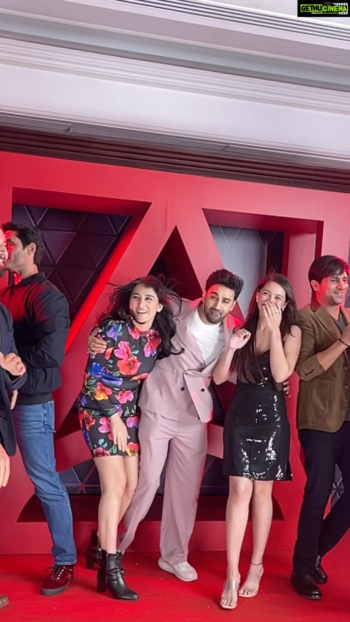 Sheen Dass Instagram - Celebrating 5 years of @applausesocial . 🎬 🎉 #applause #tanaav