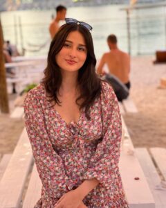 Sheen Dass Instagram - Barasti beach Dubai . 
Place is 💓
.
#throwback #dubai #beachbar