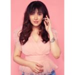 Sheena Bajaj Instagram - She remembered how powerful she was and her capability to achieve things & then the game changed🌸🌸 Photographer @riyabajaj_photography mua @sunny_makeup_artist
