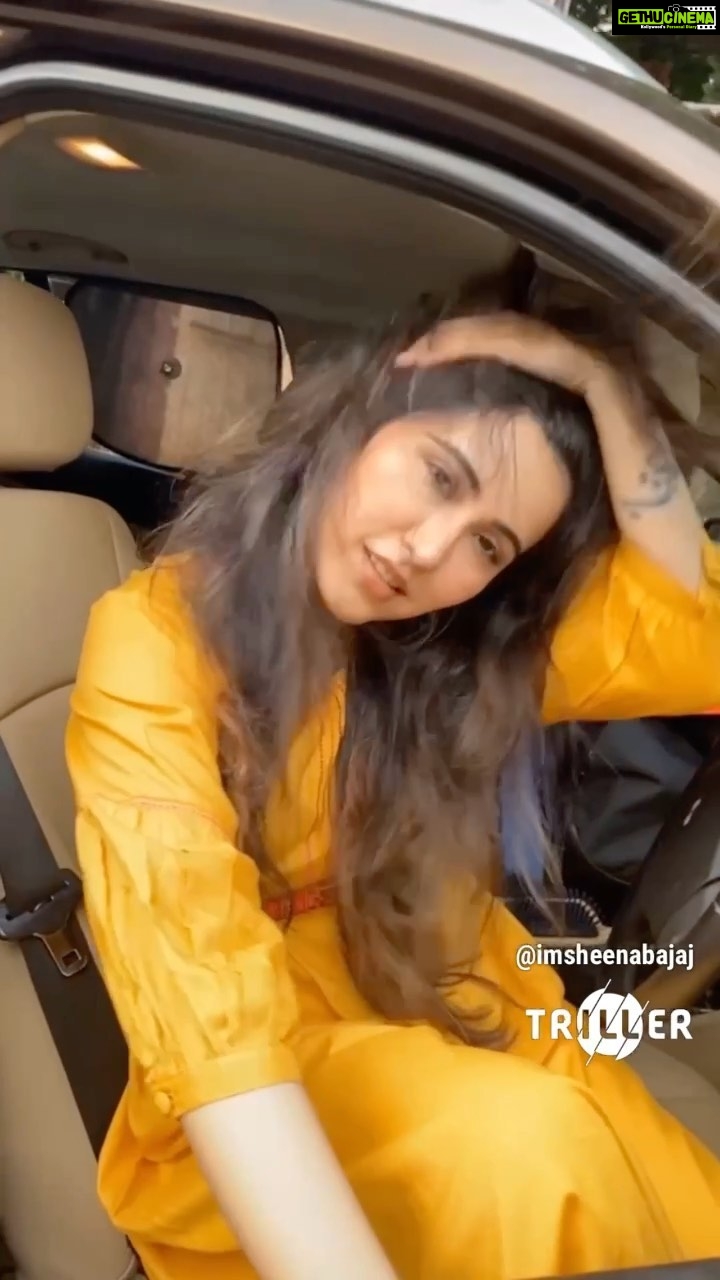 Sheena Bajaj Instagram - Good afternoon pll #lovethissong 🌸 #groovy @triller_india @triller Kurti @_laabha_ #trillerindia #triller