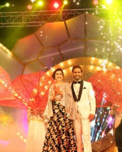 Sheena Bajaj Instagram - 💍 ty for ur warm wishes and love 💕 #holdmyhandforever