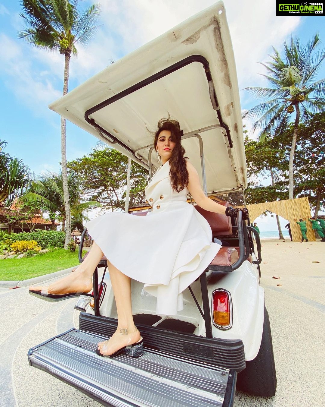 Sheena Bajaj Instagram - I’m a queen so take me back to my kingdom 🤩 Koh Samui
