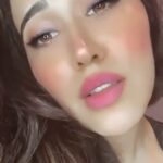 Sheena Bajaj Instagram - Gn ppl ….🌹some things fill ur heart with sooo much joy without u trying also 🐶 love Ty for 6 million likes on @mojindia