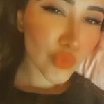 Sheena Bajaj Instagram - Friday nights at home feels like this👈🏻