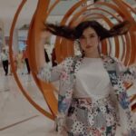 Sheena Bajaj Instagram - Trust the timing of ur life and where it takes u 😇 Make up n hair by @styleandcurlsbynupurjain Emirates mall dubai Al Barsha