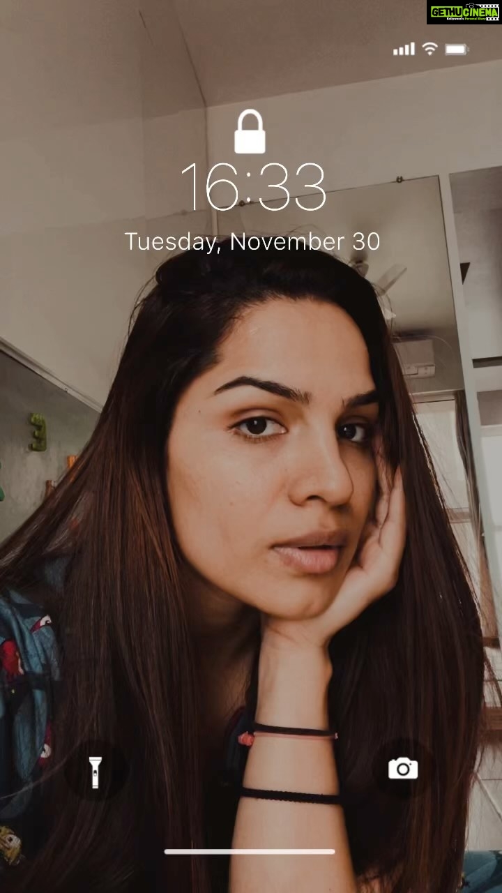 Shikha Singh Instagram - This is how trending reels happen once u become a mother. Loving it ❤️ #appleiphone #trend #trending #reels #reel #iphonescreen #lockscreen #lock #screen #baby #girls #girl #mom #mother #momlife #lovingit #instagram #trendingreels #trendingnow #trendingsongs #bannare #bana