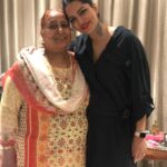 Shikha Singh Instagram - Maa ❤️