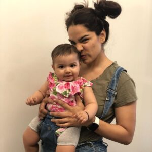 Shikha Singh Instagram - 9 Months IN & OUT !

P.S- I love how naughty u are turning out to be! Especially that twinkle in your eyes(reminds me of your Papa) Love you @alaynasinghshah & keep shining & more power to you always my child 😘❤️😇

#blessedwiththebest #grateful #thankyougod