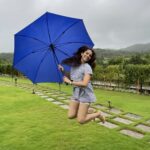 Shikha Singh Instagram - Just a Mary Poppins kinda day ❤️