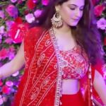Shivaleeka Oberoi Instagram - Still obsessed with Waalian♥️🎶 #Diwali #Feels ✨