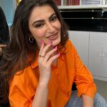 Shivaleeka Oberoi Instagram - Many moods 📸🥰🧡