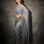 Shivaleeka Oberoi Instagram – Dadasaheb Phalke Award for the Most Popular Breakthrough Actress of the year 2022 🦋💫
Styled by @juhi.ali
Saree @bhumikagrover
Jewels @rubans.in
HMU @hairandmakeupbypinks
Photos by @anamika_