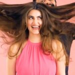 Shivaleeka Oberoi Instagram - When you’ve got drama in your veins, why shouldn’t your hair! 💁🏻‍♀️😛 #ad #Haircare #Haircolor #Hairinspo #CaramelBrown #Highlights #ActorsLife #HairColorIdeas