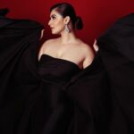 Shivaleeka Oberoi Instagram – Mid Day Iconic Actress 2022 for Khuda Haafiz! ✨