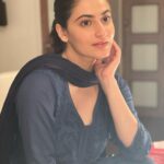 Shivaleeka Oberoi Instagram - Kal ka intezaar..✨ Nargis will see you in theatres tomorrow! 🥰 #KhudaHaafizChapter2AgniPariksha #Bts #Nargis