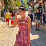 Shivaleeka Oberoi Instagram - Old Town Summer ☀️💕 Kaş, Türkiye
