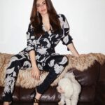 Shivaleeka Oberoi Instagram – Oscar stealing my spotlight 🖤🐶

Stylist @d_devraj
Assisted by @stylebyishita, @idarshishetty
Hair & Makeup: @nehaseehra
Asstd: @makeupbyishakothari
Outfit jumpsuit @abrahamandthakore
Accessories @blingthingstore
Heels @londonrag_in
Photograher @harsh_mevada
#KhudaHaafizChapter2AgniPariksha #Promotions