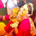Shivaleeka Oberoi Instagram - Mummy ki wish puri hone waali hai?! 🤔😝 #Haldi #Wedding #Instagramreels #Whosnext 👻