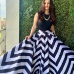 Shivaleeka Oberoi Instagram - Black & white person living in a colourful world. 🐯🌪🦚 Stylist : @khyatibusa Style team : @vinisha_de_souza Hair & Makeup: @nehaseehra Asstd: @makeupbyishakothari Outfit : @ranbirmukherjeeofficial Ring : @curiocottage Earrings and set: @aulerthofficial x @suneetvarmaofficial #KhudaHaafizChapter2 #Nargis #Promotions #Ootd