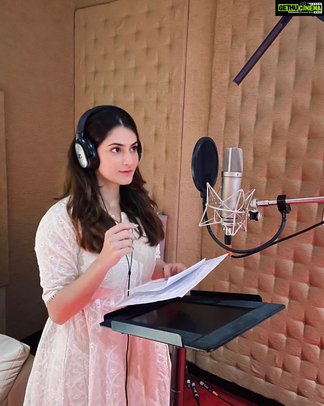 Shivaleeka Oberoi Instagram - Dubbing for Khuda Haafiz II ❤️
