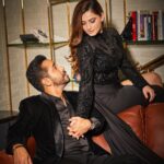Shivaleeka Oberoi Instagram - 🔝influence! ✨ Date night with my best friend and lover at the #GQPowerList2023 🖤 Styled by @juhi.ali Shot by @anamika_ HMU @hairandmakeupbypinks