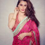 Shivaleeka Oberoi Instagram - Classics. ✨ Fav saree look 1, 2 or 3?