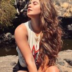 Shivaleeka Oberoi Instagram - Glow-getter ☀️
