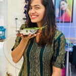 Shobha Shetty Instagram - Happy Ugadi.!!❤️ this Ugadi I’m wishing you a life filled with peace cheer and laughter.!!! . . . #festival#postive#vibes#traditionalwear#shobhashetty