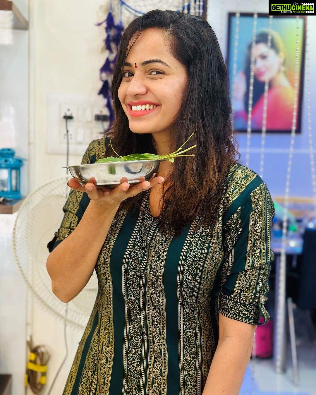 Shobha Shetty Instagram - Happy Ugadi.!!❤️ this Ugadi I’m wishing you a life filled with peace cheer and laughter.!!! . . . #festival#postive#vibes#traditionalwear#shobhashetty