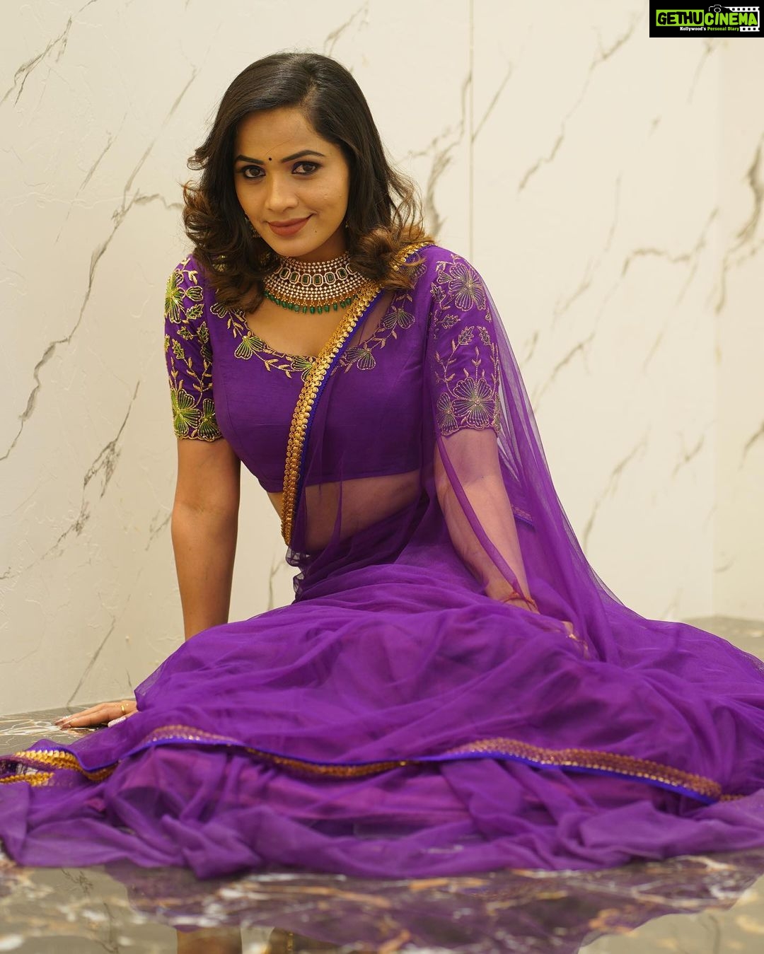 Shobha Shetty Instagram - Felt I look like mannequin 🙈💜 . . . Outfit @shobhashettyfashions