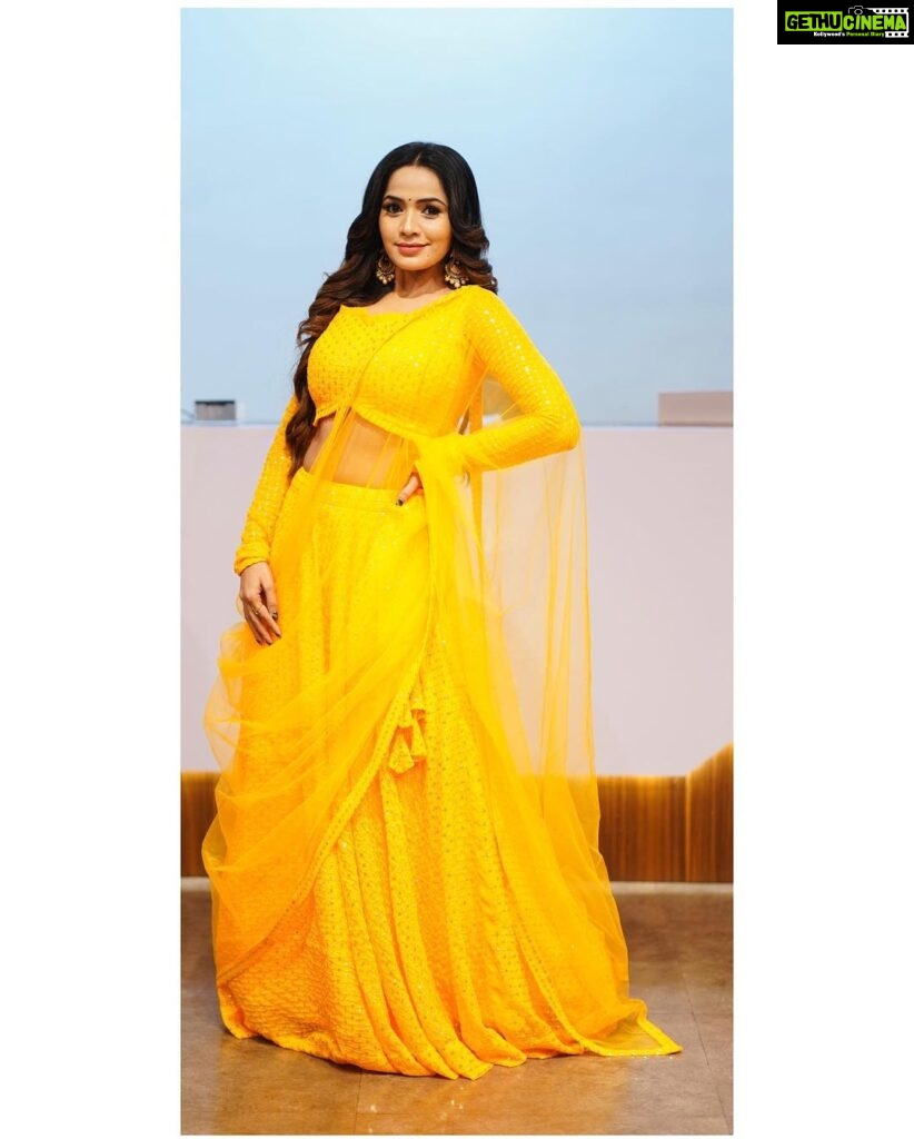 Shobha Shetty Instagram - 💛💛 . . . Outfit @pari.designers_ Clicks @anilnethas