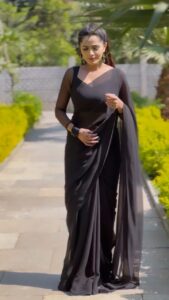 Shobha Shetty Instagram - 🖤🖤🖤