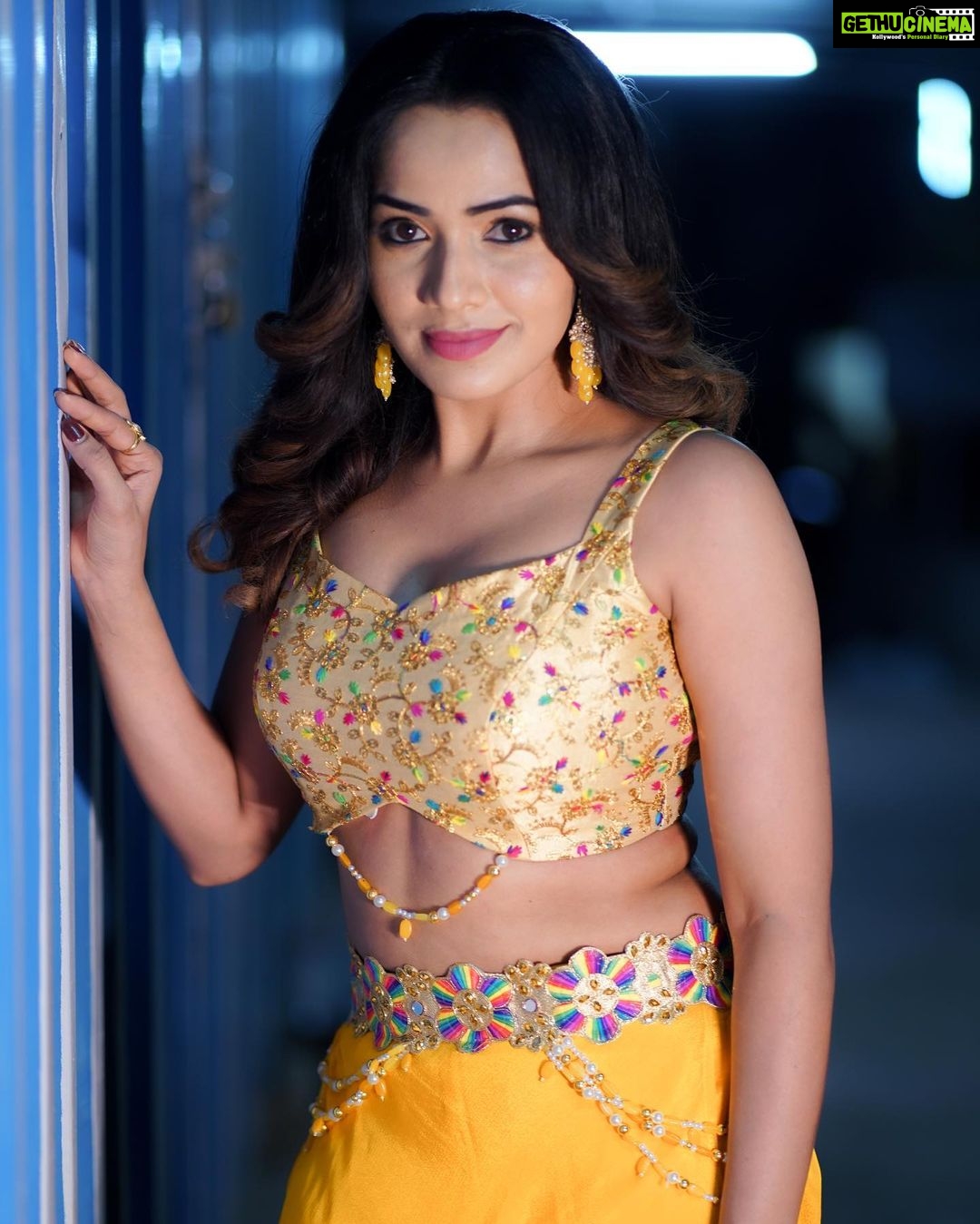 Shobha Shetty (Bigg Boss Telugu 7) Most Liked Photos and Posts | Gethu  Cinema