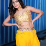 Shobha Shetty Instagram - 💛💛 . . . Outfit @pari.designers_