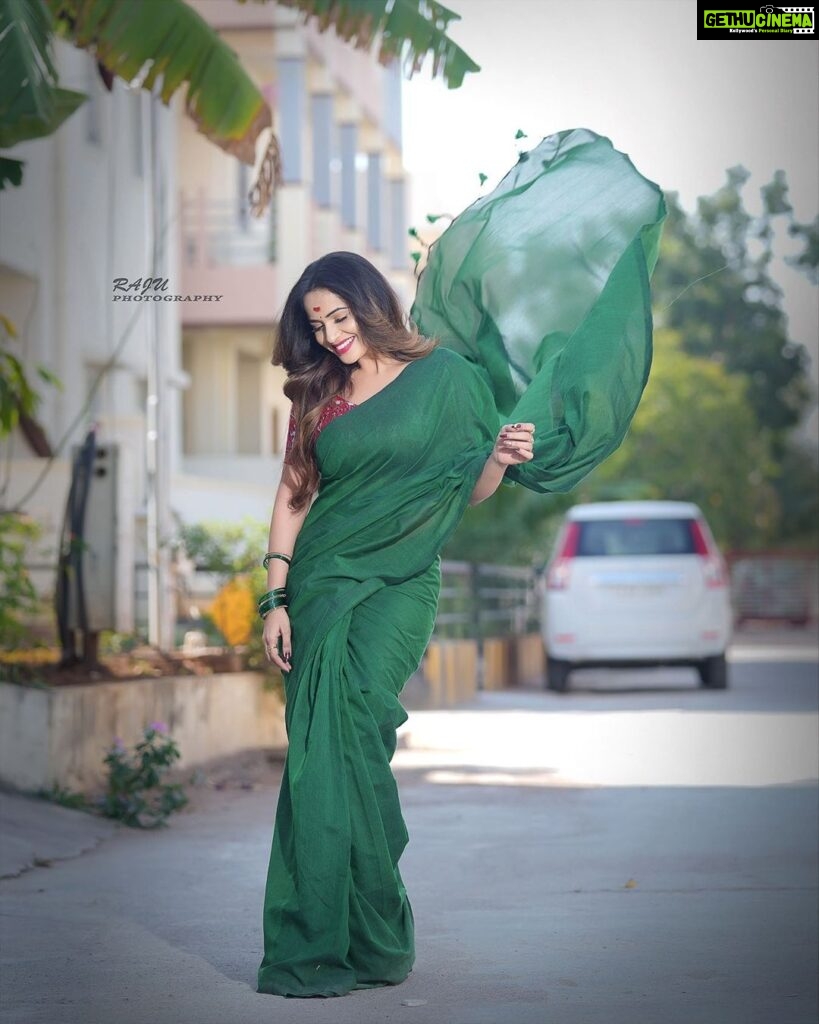 Shobha Shetty Instagram - Every saree has a story . . . PC @raju_phototgraphy