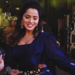 Shobha Shetty Instagram - పూజా మూర్తి, శోభా శెట్టి.. ఇద్దరిలో ఎవరు అల్లరి ఎక్కువ చేస్తారు? Comment please #LadiesAndGentlemen #ZEE5 లో ఎప్పుడైనా, ఎక్కడైనా.. చూసే అవకాశం ఉంది. #LadiesAndGentlemenOnZEE5 #LadiesAndGentlemen @pradeep_machiraju @yashmigowda @kranthi_namani @pooja.murthy.official @shobhashettyofficial @iam_bhanusri @snigdha.nayani