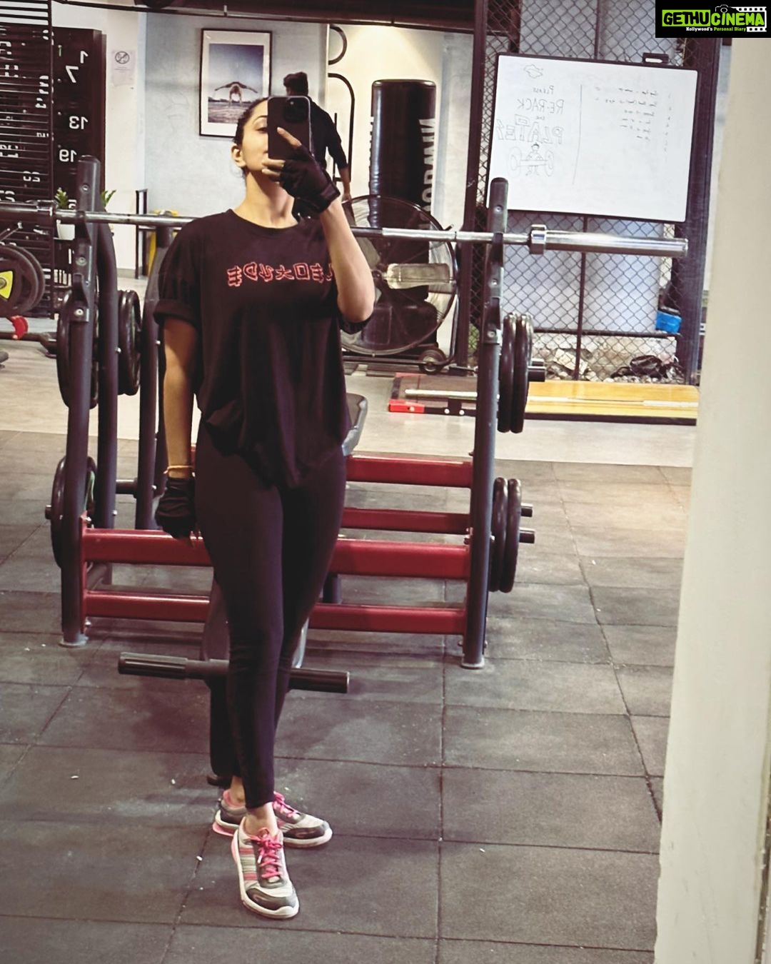 Shobha Shetty Instagram - 💪 . . . @crosshammer.fit
