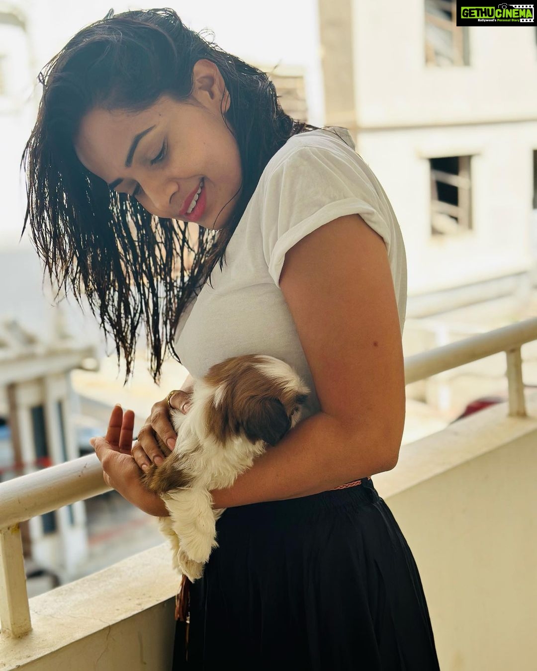 Shobha Shetty Instagram - Wit my shadow boy.!🫶 . . . #shobhashdow#love#cuteboy#my#love#shobhashettyyoutubechannel
