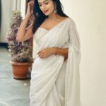 Shobha Shetty Instagram - 🤍 it’s all about tdy.!🤍 . . . #shobhashettyyoutubechannel#shobhashettymonitha#whitesareelove#