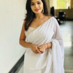 Shobha Shetty Instagram - 🤍 it’s all about tdy.!🤍 . . . #shobhashettyyoutubechannel#shobhashettymonitha#whitesareelove#