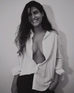 Shreya Dhanwanthary Instagram - Monochrome

By @behalsahil