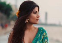 Shreya Dhanwanthary Instagram - SD x Joseph Radhik x Mrunalini Rao . Styled by @utkarshamishra_ Hair by @antergallactic Agency: @lovestruckcowhq Saree: @uri.india Jewellery: @blingthingstore Styling intern: @sana_khan028
