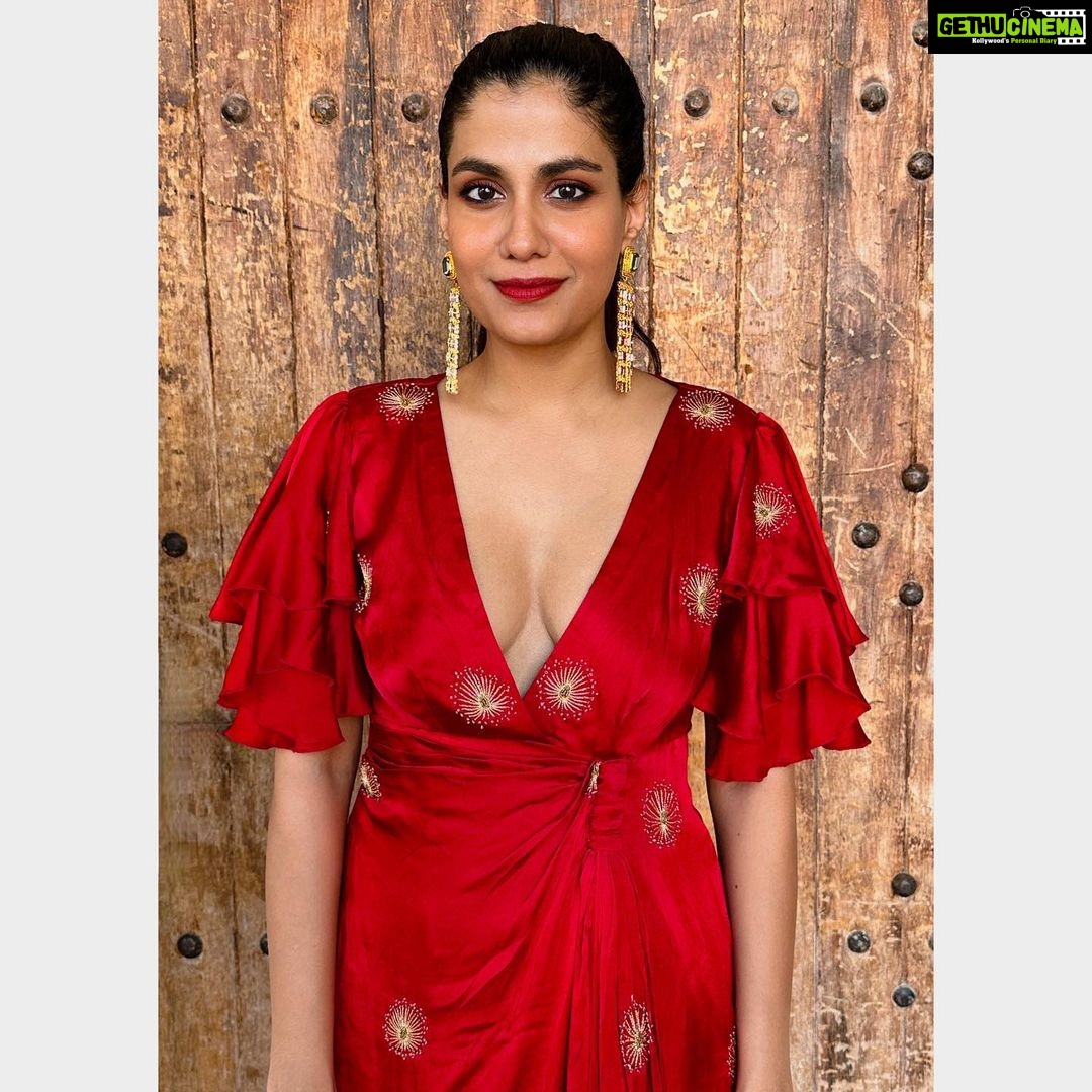 Shreya Dhanwanthary - 58K Likes - Most Liked Instagram Photos