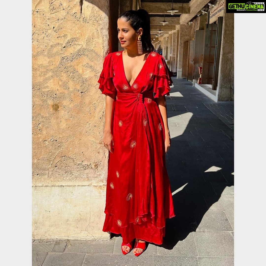 Shreya Dhanwanthary - 49.3K Likes - Most Liked Instagram Photos