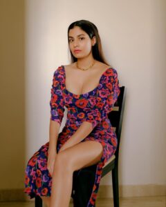 Shreya Dhanwanthary Instagram - Lounging 
.
By @soujit.das @utkarshamishra_ 
Dress: @izsi_india 
Neckpiece: @romanarsinghaniofficial @mintandmilkpr 
Rings: @the_loom_art  @gateway.pr
Footwear: @regalshoes.in