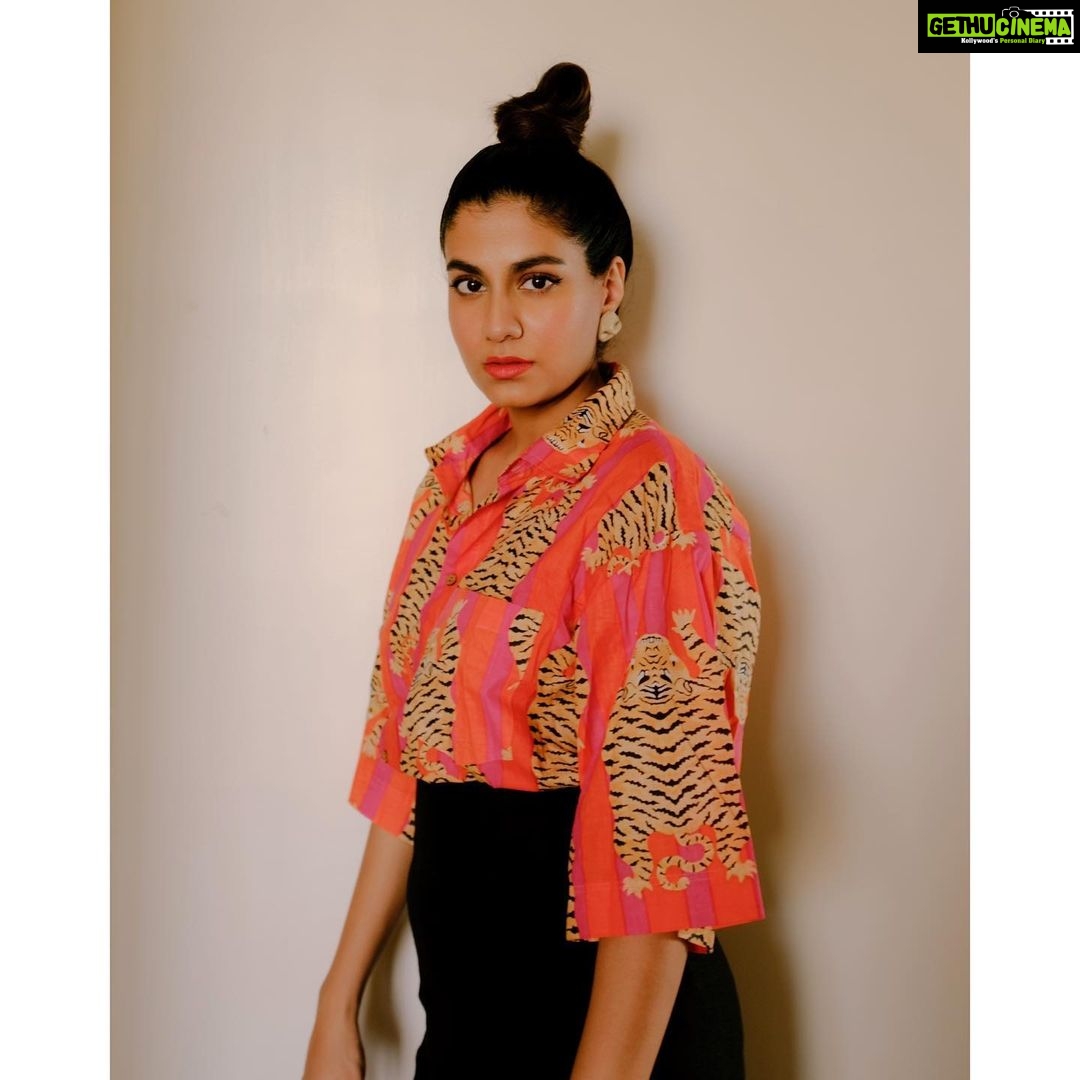 Shreya Dhanwanthary Instagram - Lounging . By @soujit.das @utkarshamishra_ Shirt: @shop.Arrasa Pant: @turnblackofficial Footwear: @regalshoes.in Earrings: @brinco.in