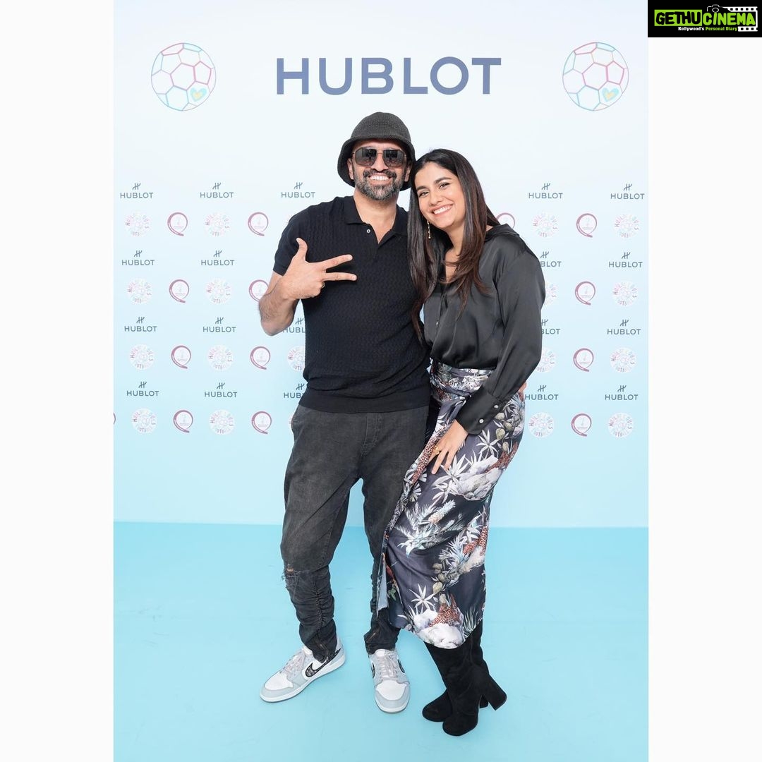 Shreya Dhanwanthary Instagram - HUBLOT x FIFA . @hublot @hublot_mumbai Photographed by @vegatron3 Styled by @utkarshamishra_ & assisted by @_komal____ Skirt: @shop.arrasa Shirt: @zara Shoes: @regalshoes.in Earrings: @the_loom_art @gateway.pr Ring: @romanarsinghaniofficial